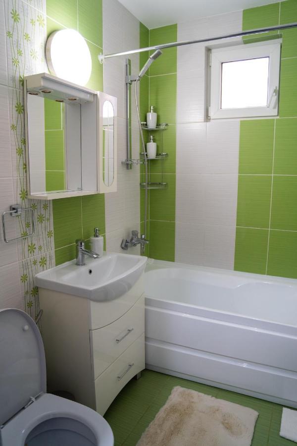 Ultracentral Golden Apartament 2 Сучава Екстер'єр фото