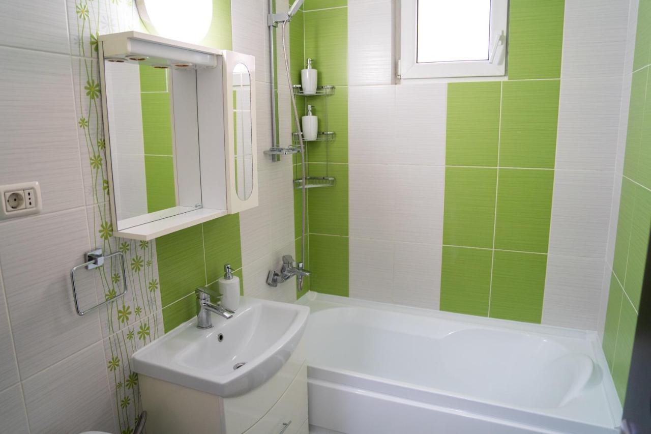 Ultracentral Golden Apartament 2 Сучава Екстер'єр фото