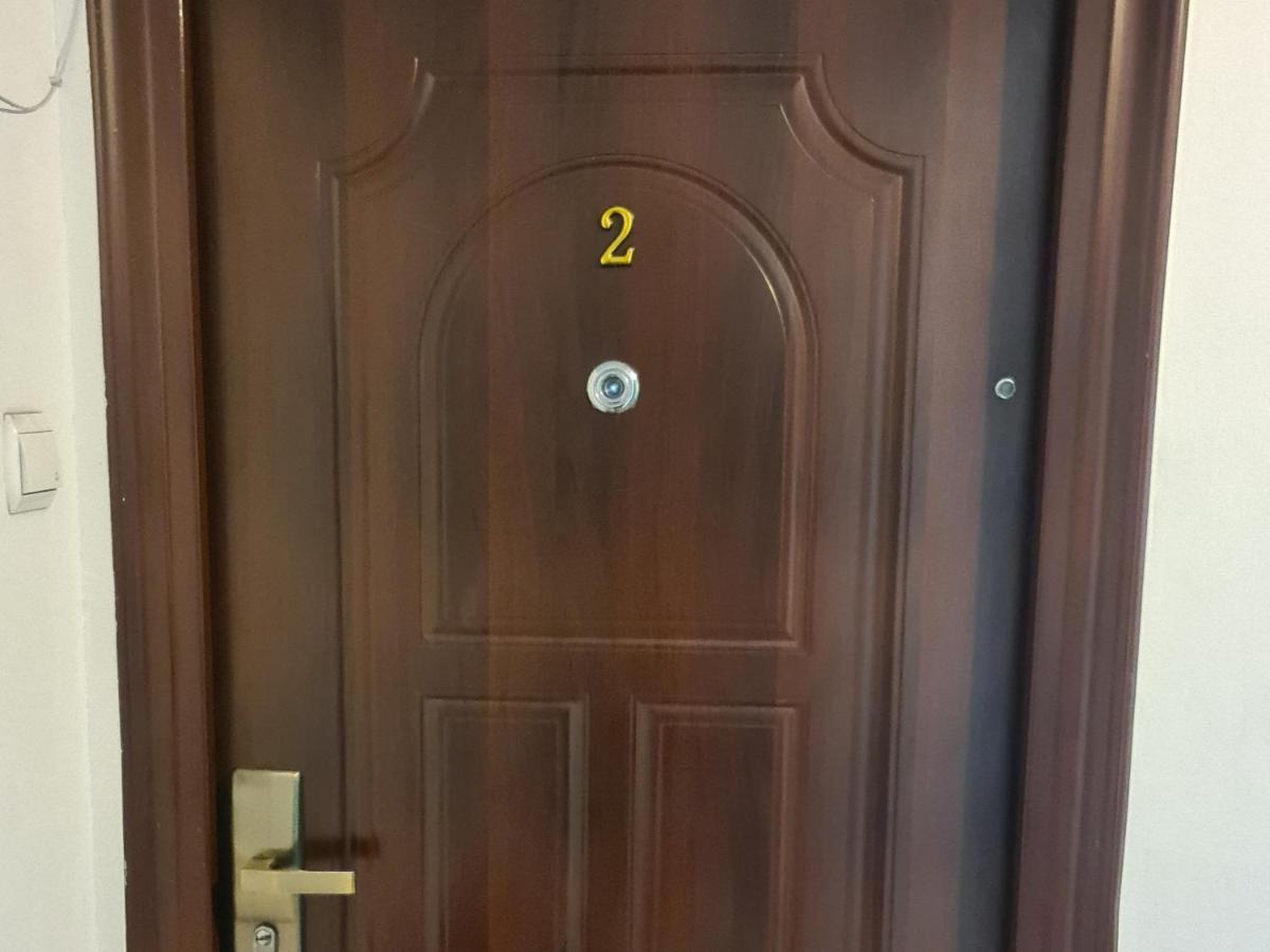 Ultracentral Golden Apartament 2 Сучава Екстер'єр фото